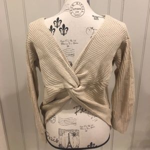 Sweater with unique back